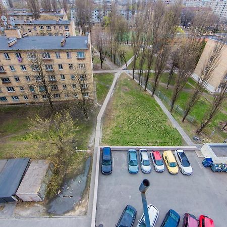 Просторная Однокомнатная Квартира Возле Скоростного Трамвая Kiev Eksteriør bilde